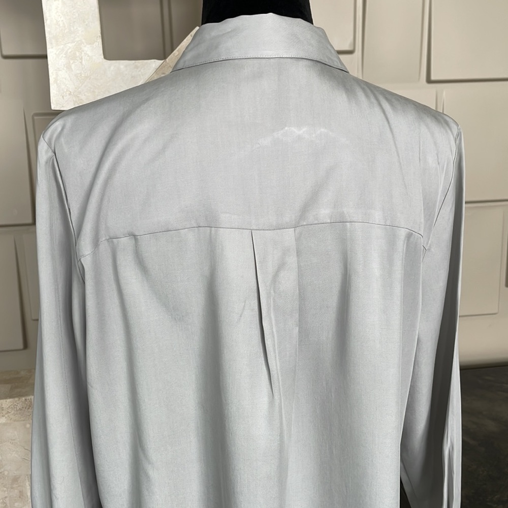 Downeast shirt top gray long sleeve button up front collared Size Large - Picture 9 of 10
